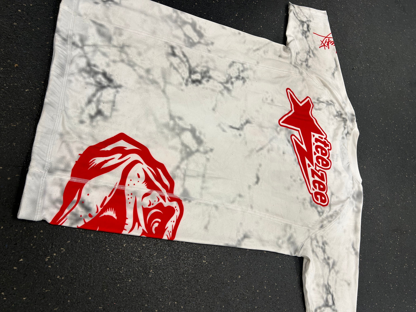 TWRECKS SIGNATURE RASH GUARD WHITE