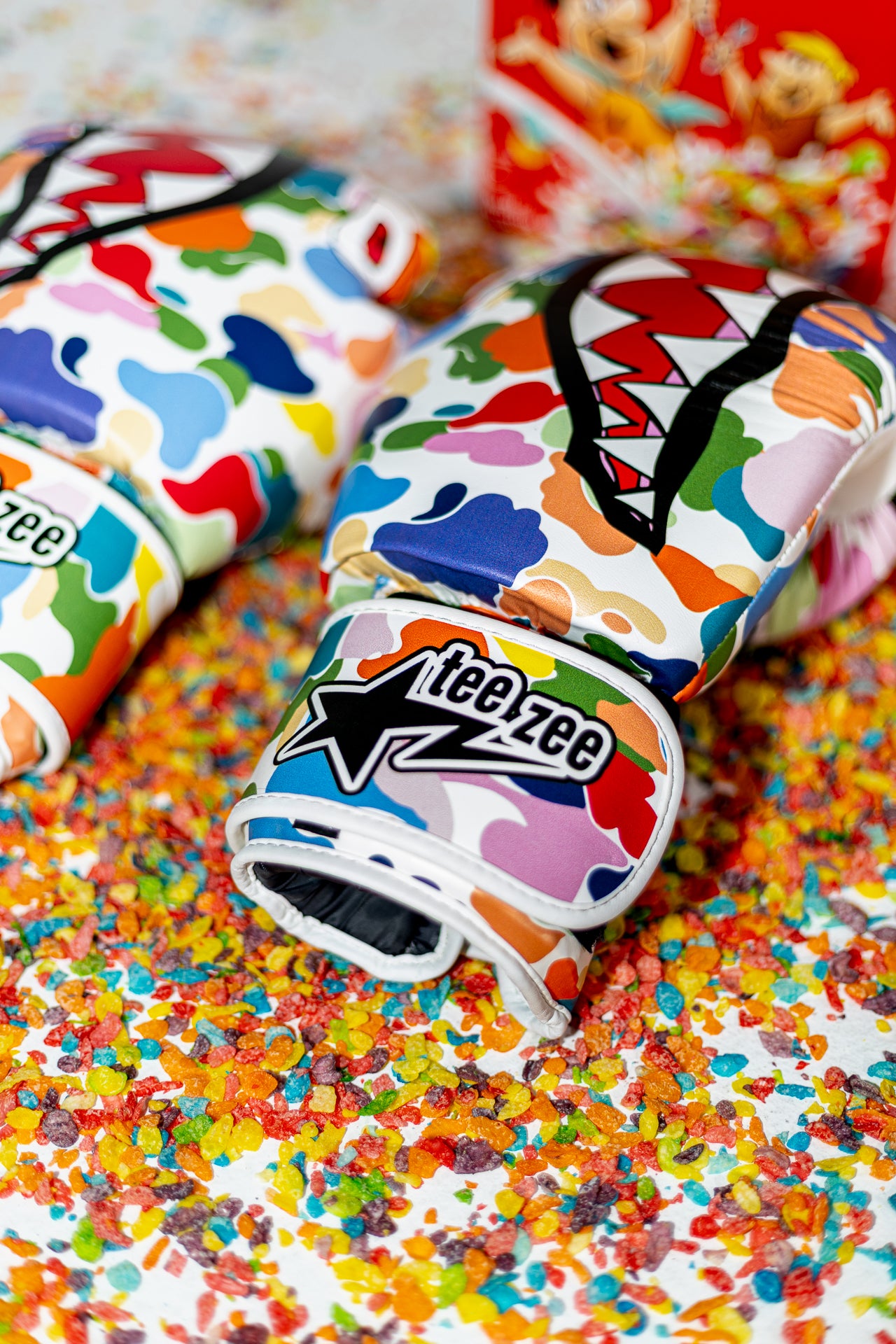 FRUITY PEBBLES FIGHTSTA MUAY THAI GLOVES