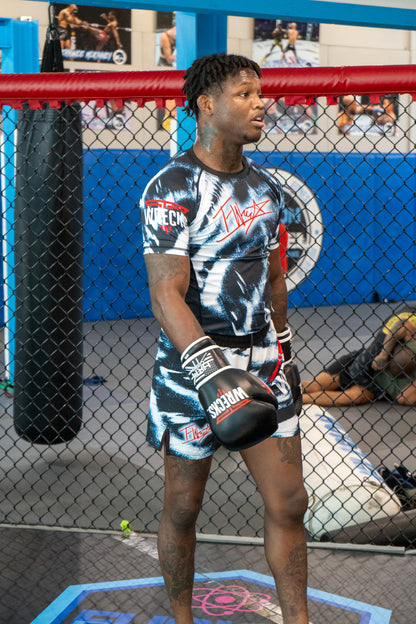 TWRECKS SIGNATURE RASH GUARD