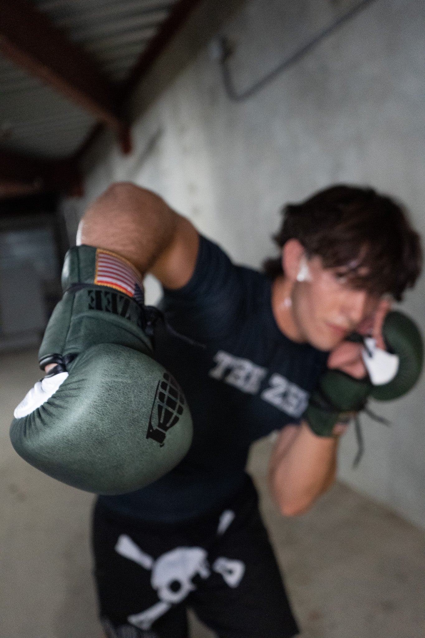 GRENADER LACE UP MMA GLOVES