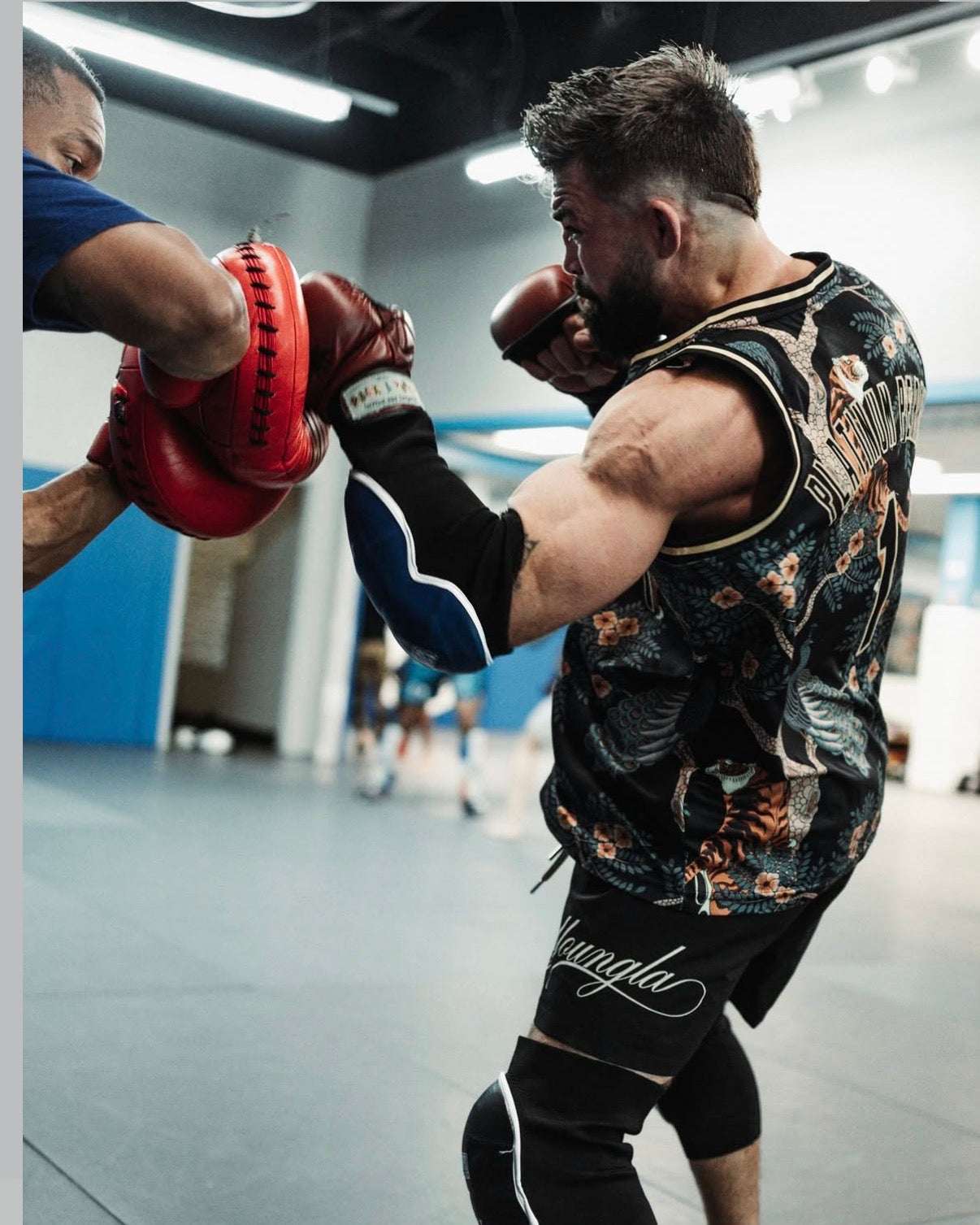 PACK-A-PUNCH MMA PUFFYS