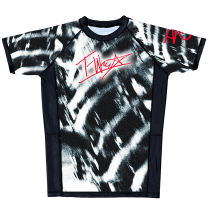 TWRECKS SIGNATURE RASH GUARD